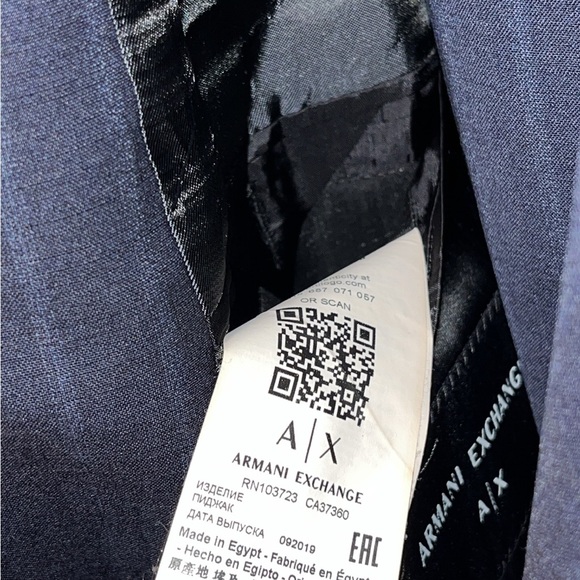 Suit Armani Exchange size 40 with pants - Picture 3 of 7